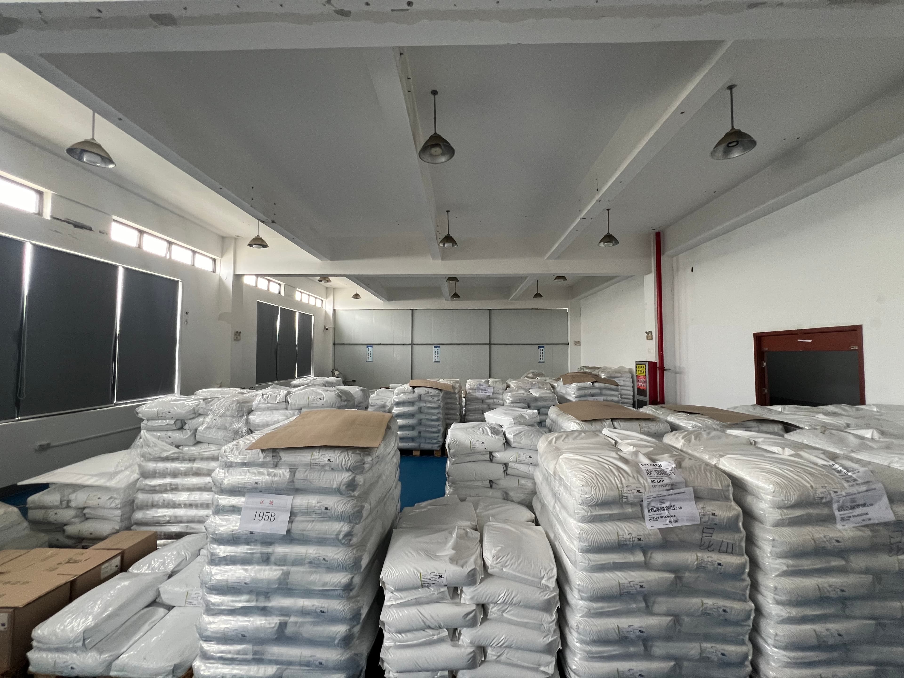 Lamieux molding machine